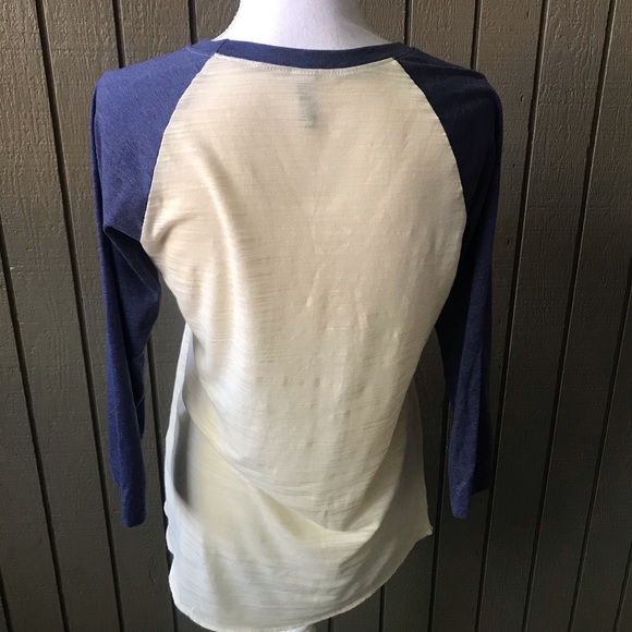 Techstyles Active Beige/Blue Graphic  Baseball Tee Size Medium - Picture 5 of 8